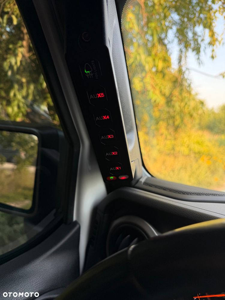 Jeep Wrangler - 27