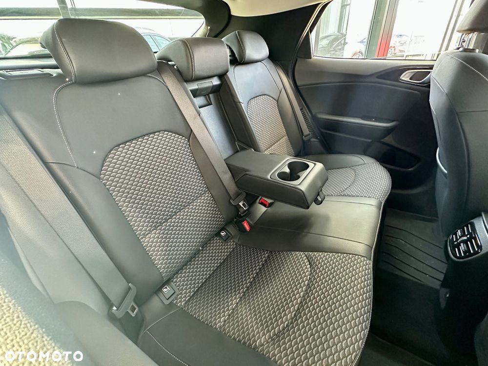 Kia XCeed 1.6 GDI PHEV Business Line DCT - 9
