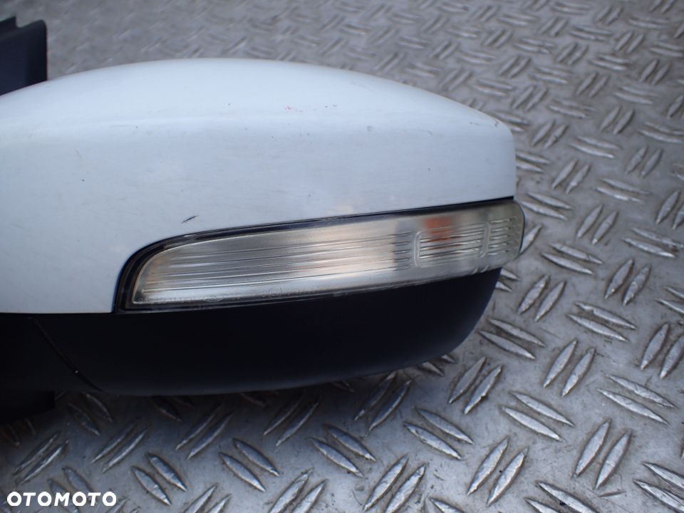 LUSTERKO LEWE FORD KUGA MK2 8PIN RADOM - 2
