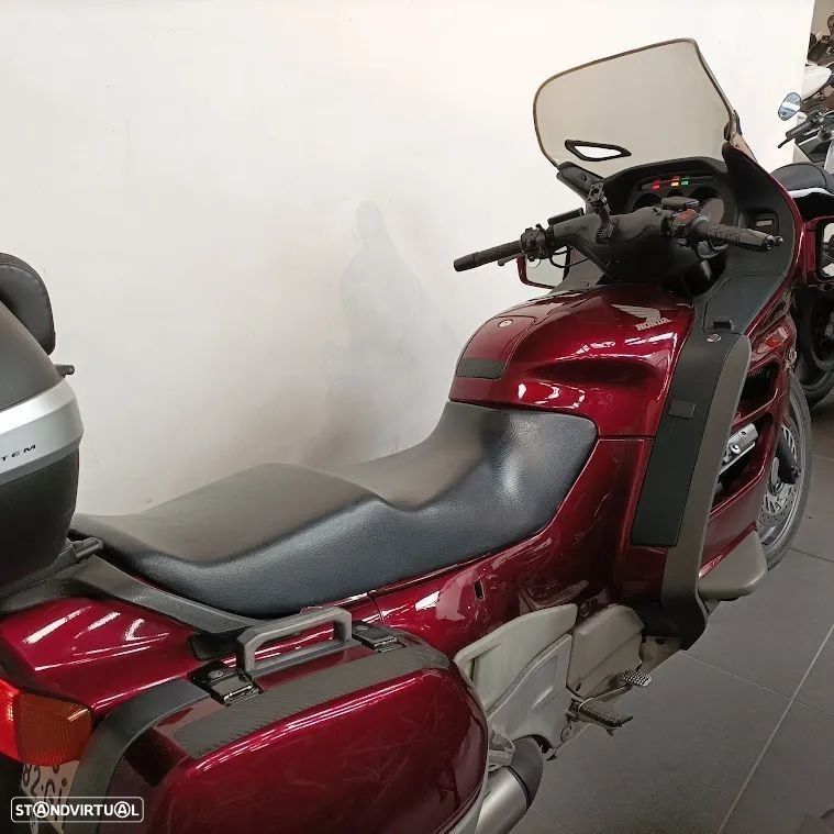 Honda Pan European ST 1100 - 3