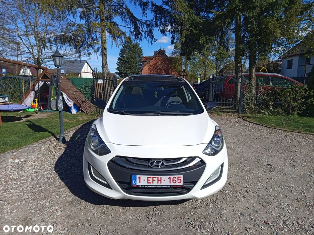 Hyundai i30 1.6 CRDi BlueDrive Premium - 39