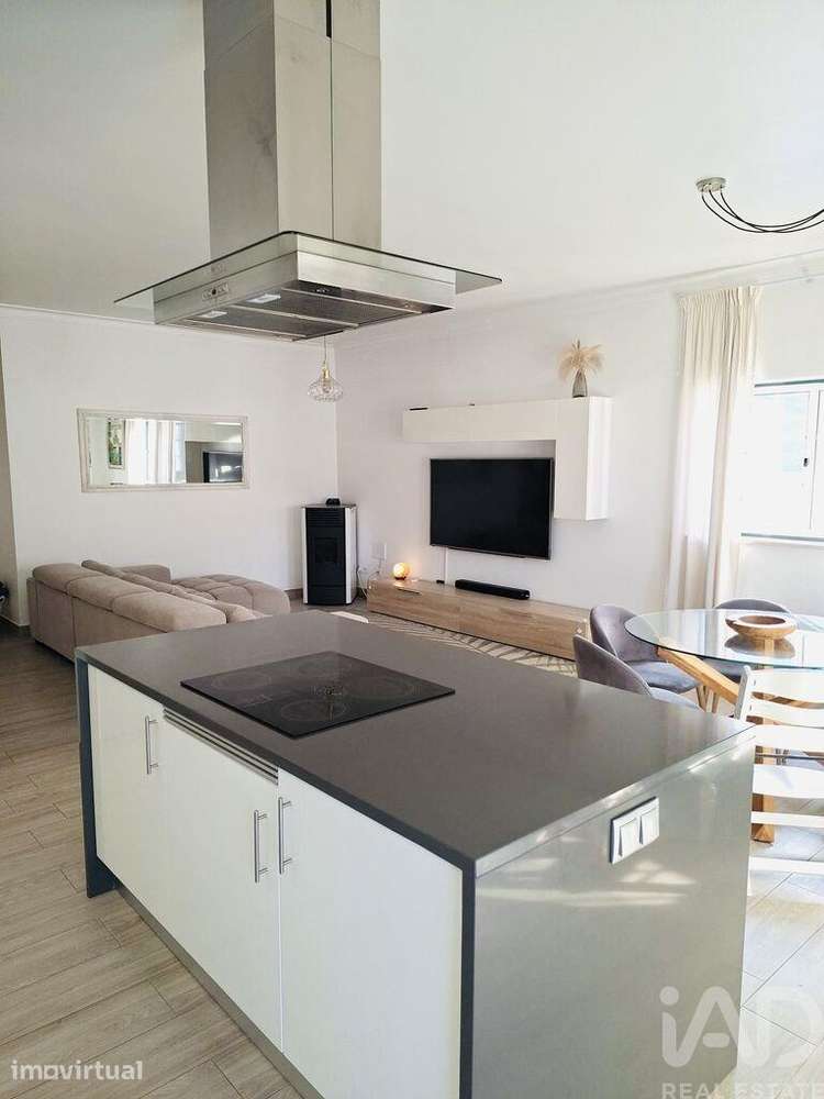 Casa / Villa T3 em Torres Novas (Santa Maria, Salvador e Santiago) de - Grande imagem: 5/23