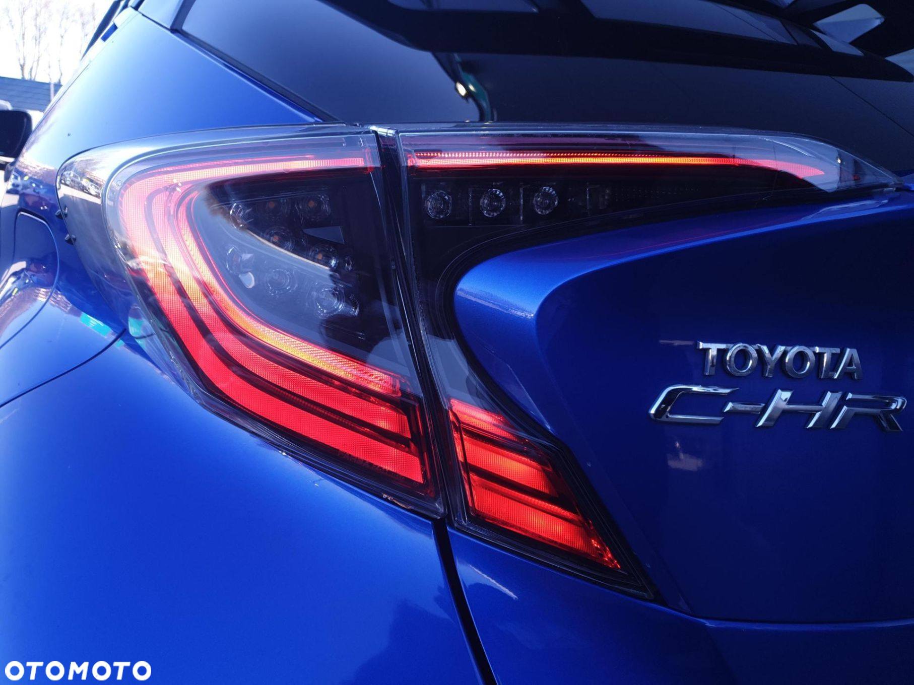 Toyota C-HR 1.2 T Dynamic - 26