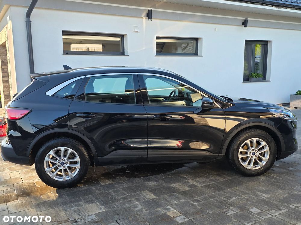 Ford Kuga 1.5 EcoBoost FWD Titanium - 3