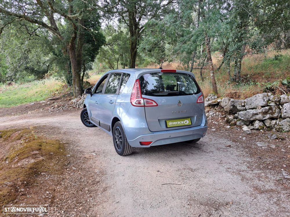 Renault Scénic 1.5 dCi Authentique - 21