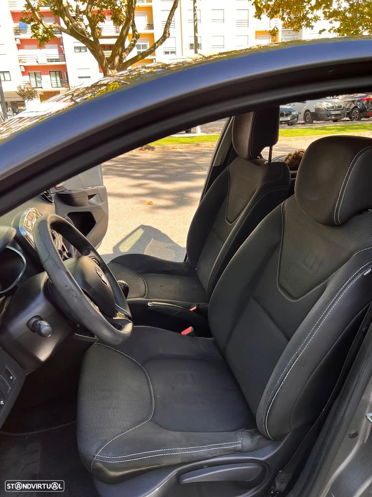 Renault Clio 1.5 dCi # - 9