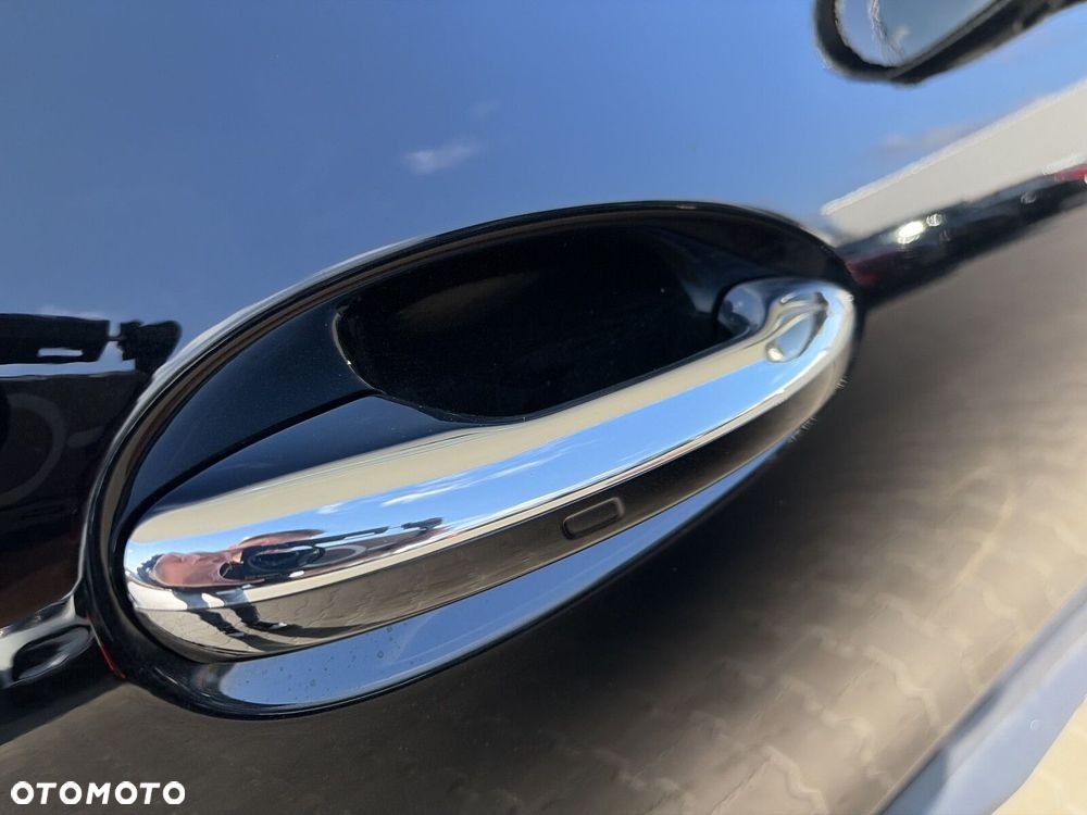 Mercedes-Benz GLC - 19