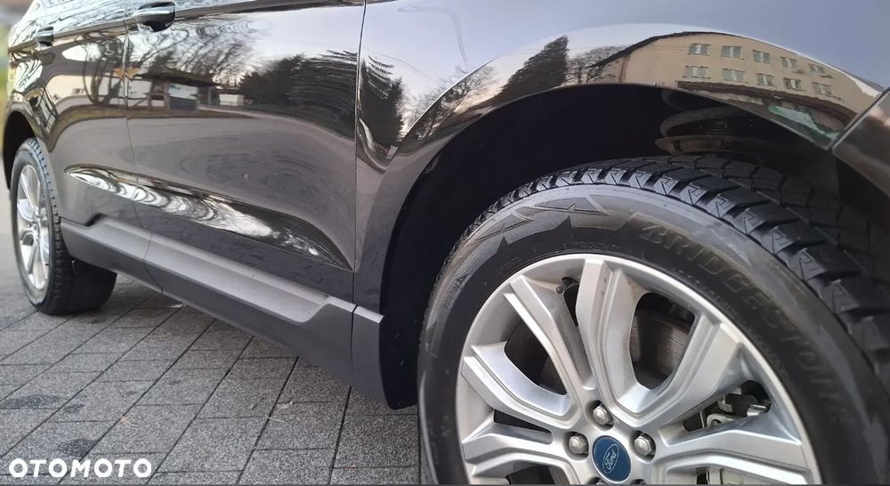 Ford Edge - 18