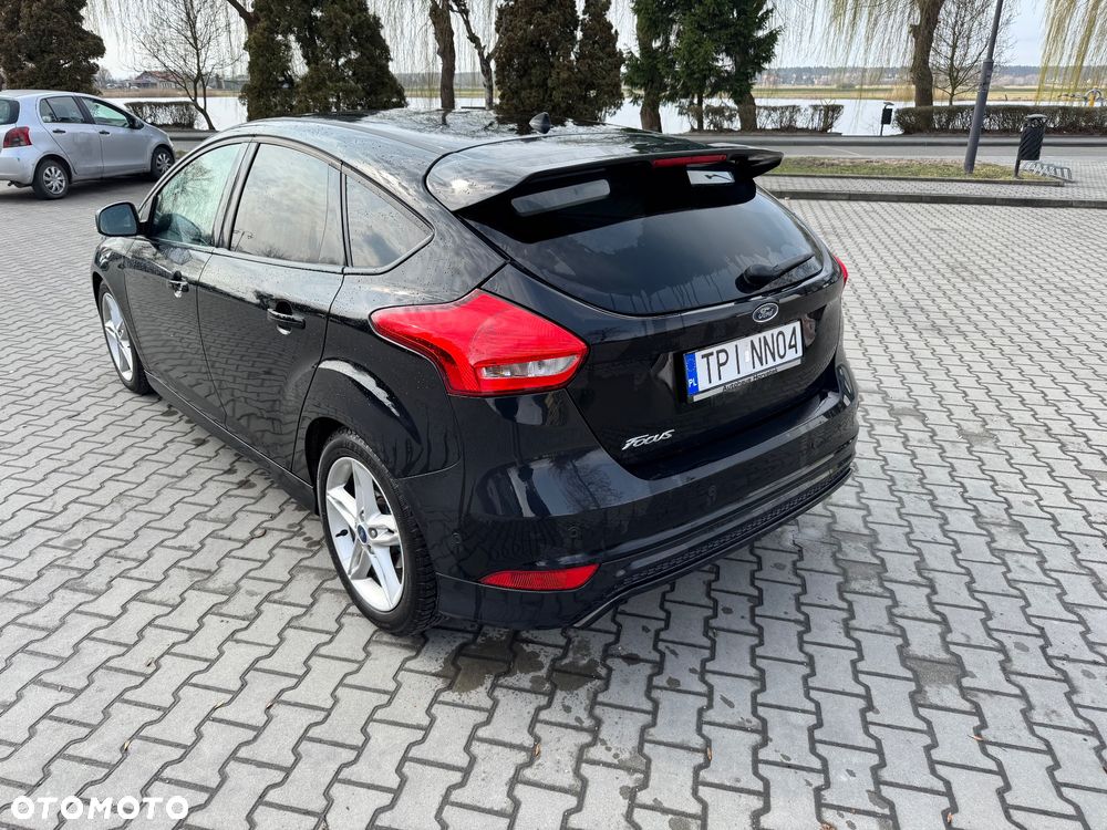 Ford Focus 2.0 TDCi Titanium ASS - 6
