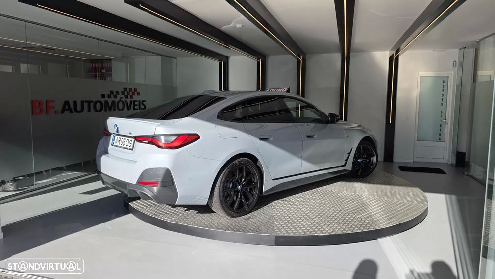 BMW i4 eDrive40 Pack Desportivo M - 4