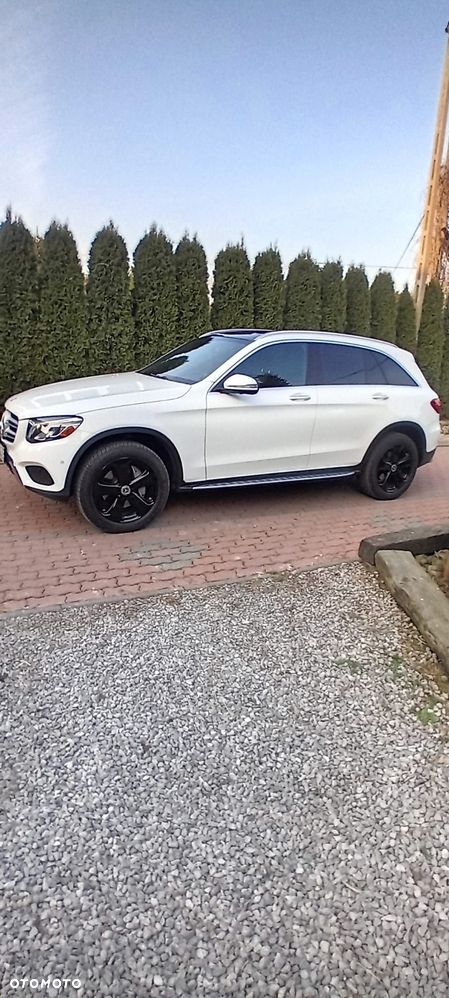 Mercedes-Benz GLC 300 4Matic 9G-TRONIC - 2