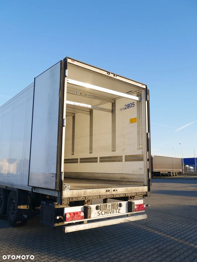 Schmitz Cargobull Chłodnia / Thermo King 300 / Doppelstock / TIP 641815 - 11