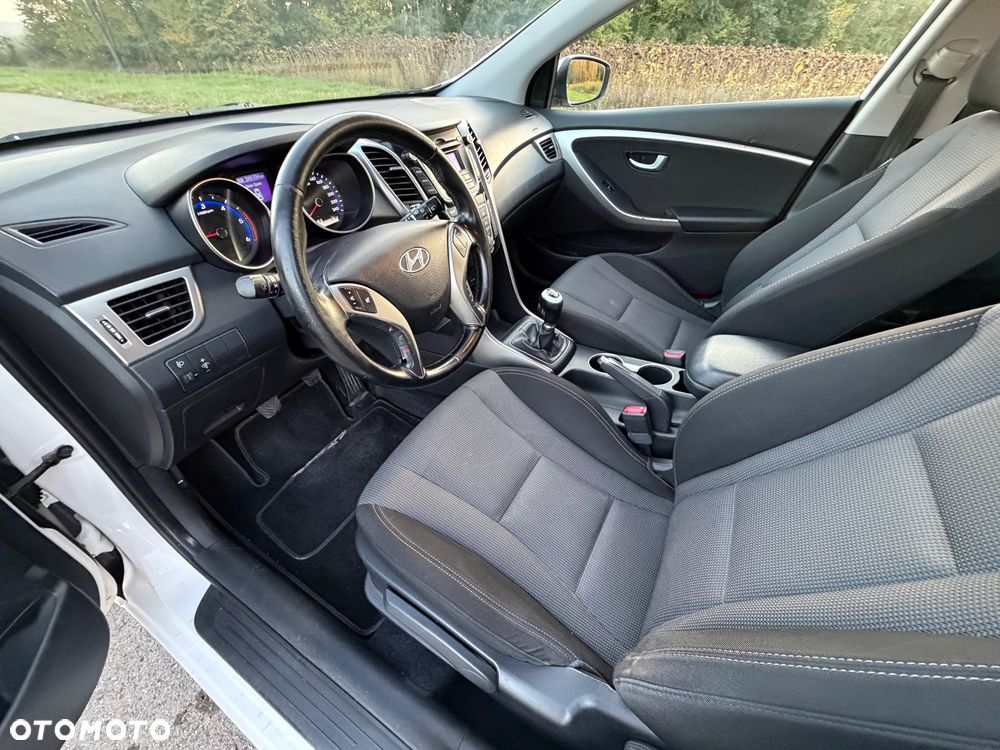Hyundai i30 1.6 CRDi Classic - 16