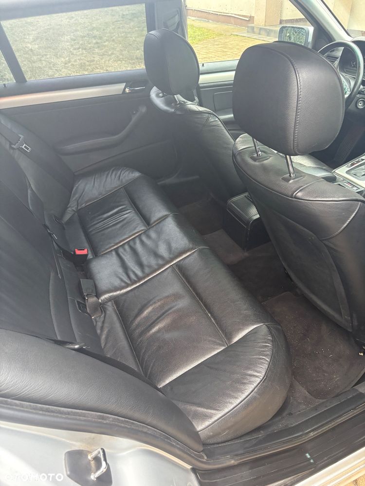 BMW Seria 3 320d DPF Touring Edition Fleet - 7