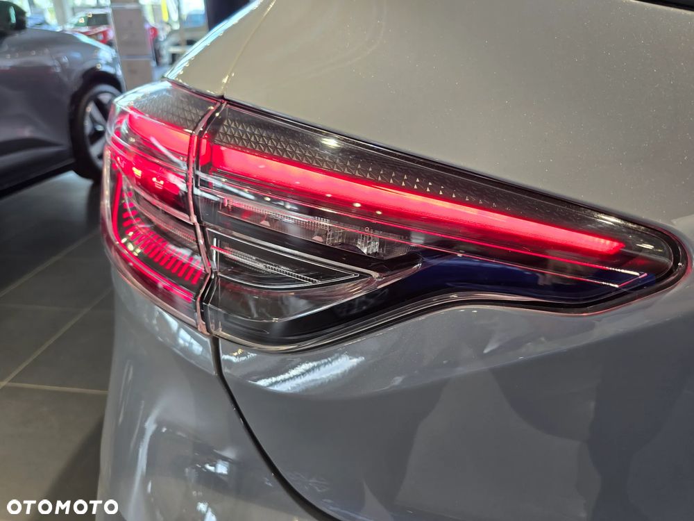 Renault Clio 1.6 E-TECH Zen - 26