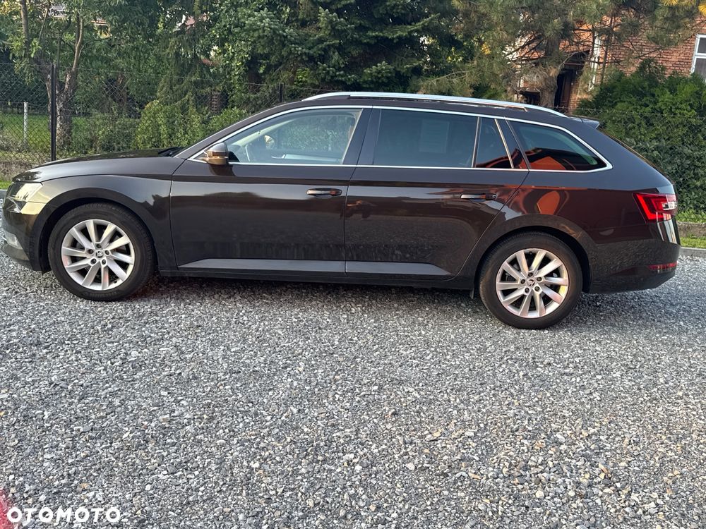 Skoda Superb - 1