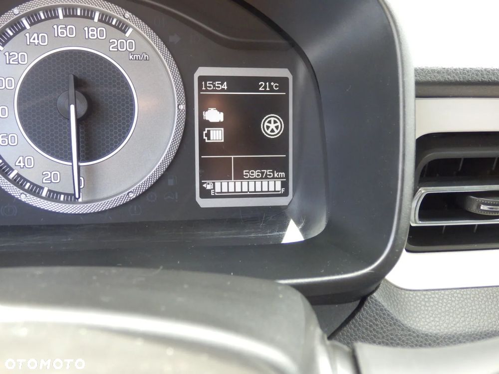 Suzuki Ignis - 23