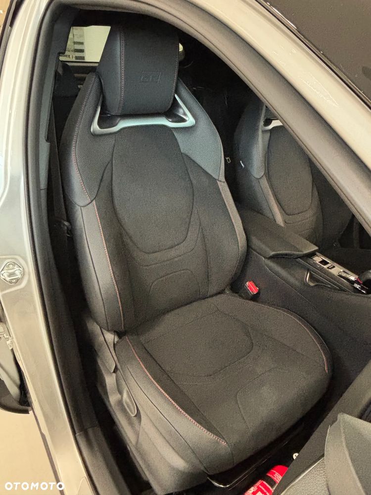 Toyota C-HR 2.0 Hybrid Dynamic Force GR Sport AWD - 26