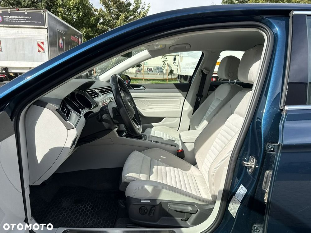 Volkswagen Passat 2.0 TSI Elegance DSG - 11