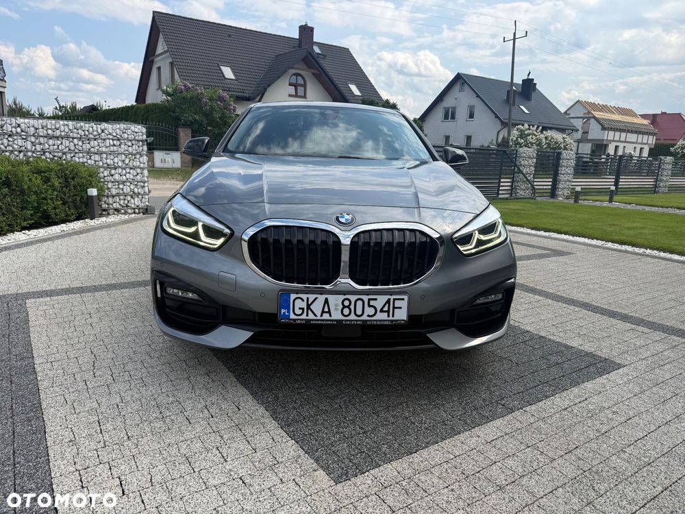 BMW Seria 1 116d Sport Line - 2