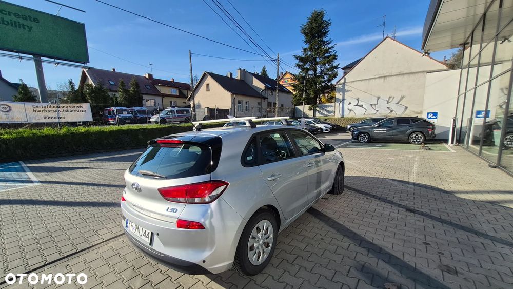 Hyundai i30 1.4 Classic + - 32