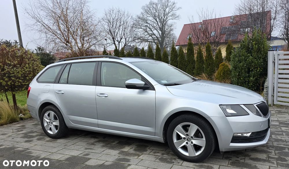 Skoda Octavia 1.5 TSI ACT Ambition - 3