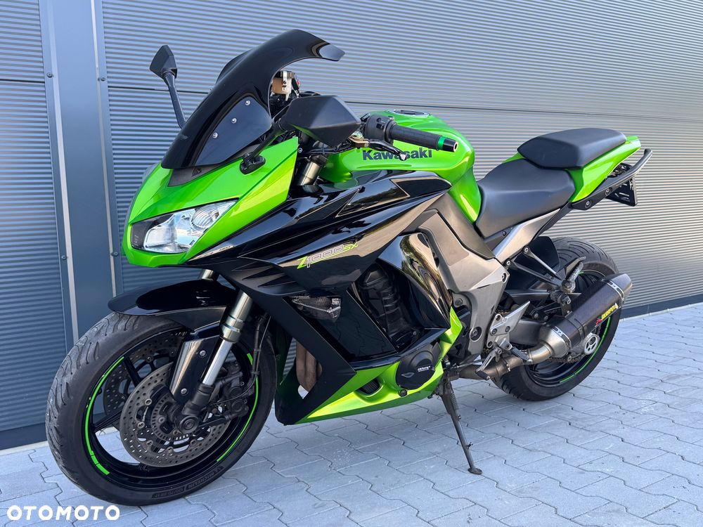 Kawasaki Ninja 1000 SX - 12