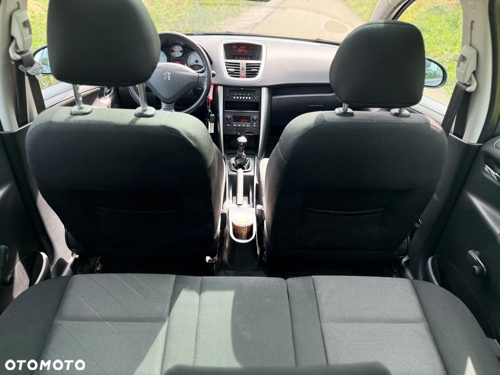 Peugeot 207 95 VTi Tendance - 12