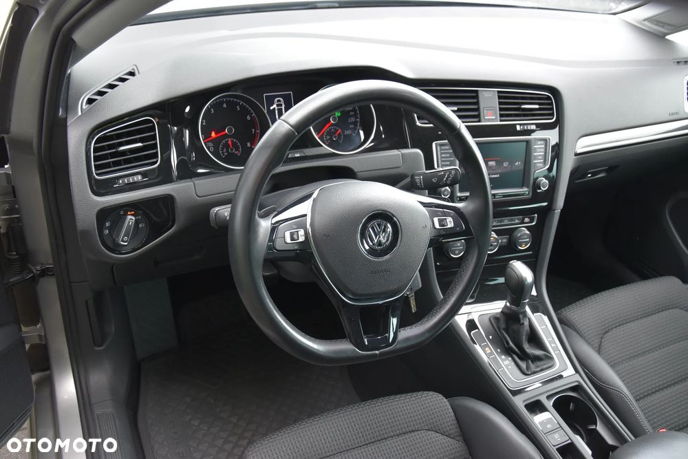Volkswagen Golf 1.4 TSI (BlueMotion Technology) DSG Comfortline - 14