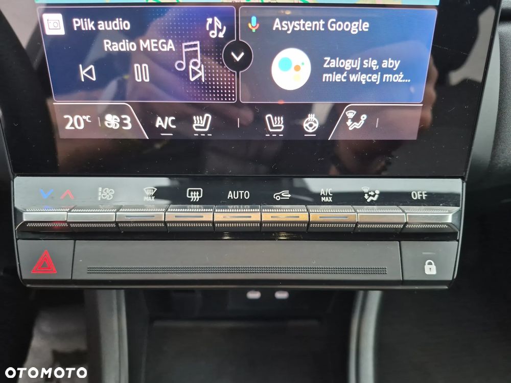 Renault Captur 1.0 TCe Techno - 24