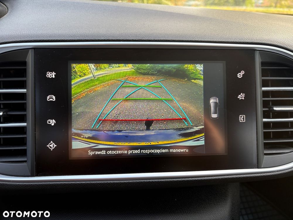 Peugeot 308 BlueHDi 150 Stop & Start Business-Line - 19