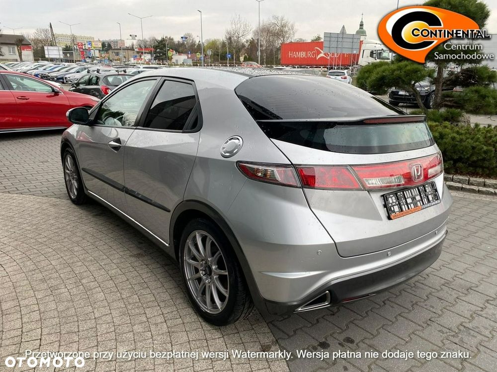 Honda Civic - 4