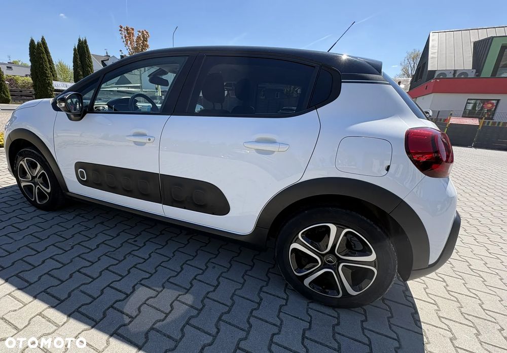 Citroën C3 1.2 PureTech Shine - 2