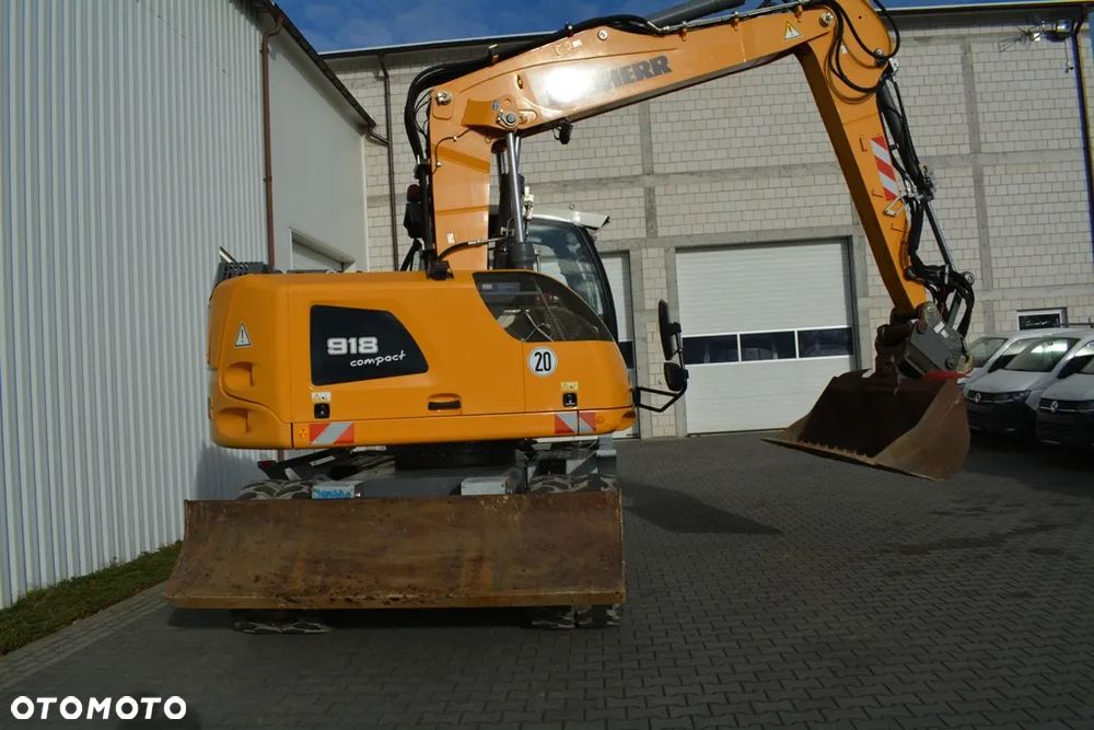 Liebherr A 918 Compact - 12
