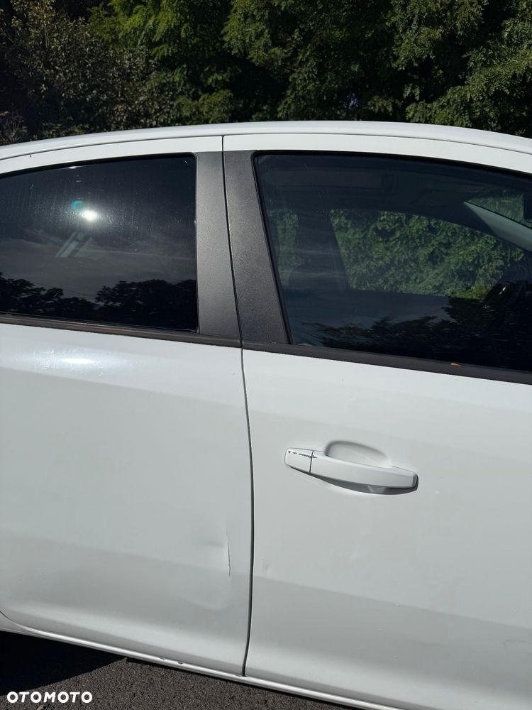 Opel Corsa - 9