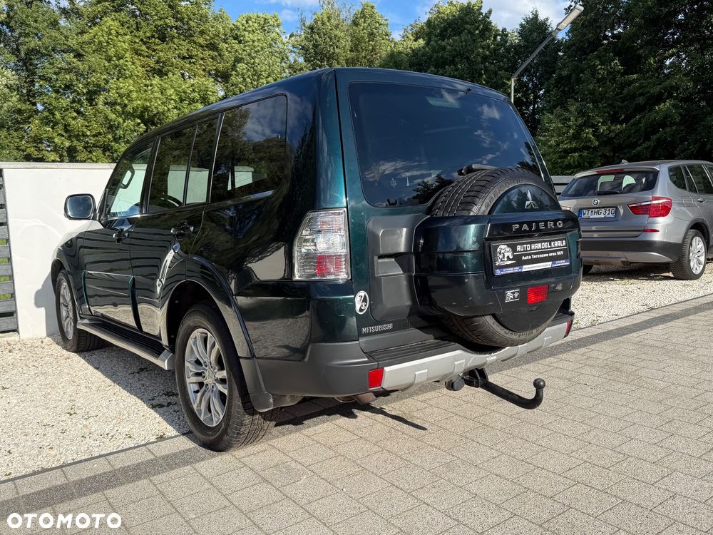 Mitsubishi Pajero 3.2 DI-D Automatik Limited Edition - 13