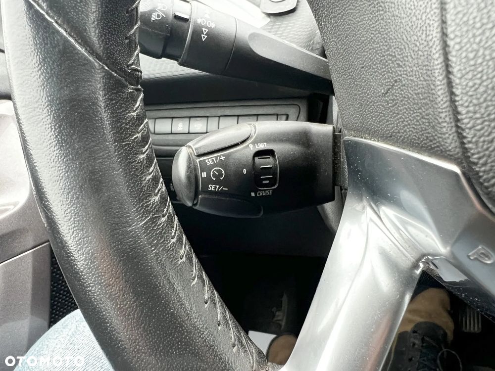 Peugeot 2008 1.6 BlueHDi Active - 22
