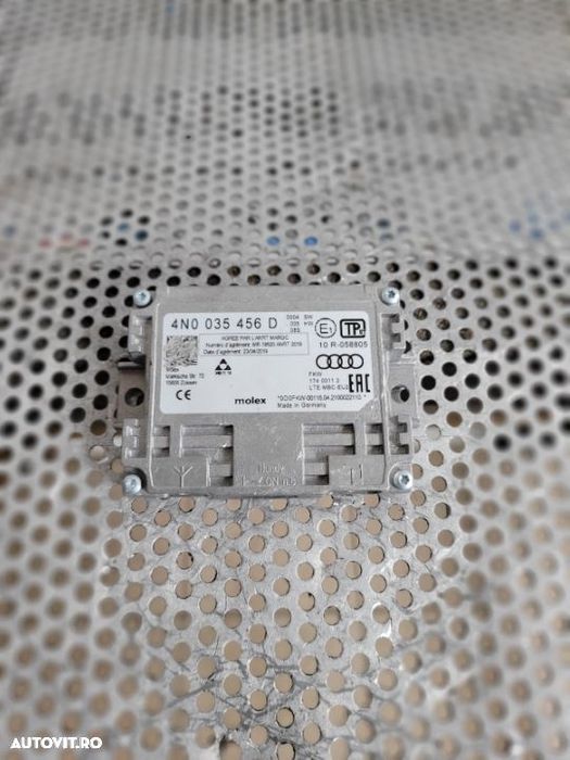Amplificator Semnal Comunicatii Mobile Vw Seat Skoda An 2016-2021 A5 A6 A7 A8 Q7 Q8 Touareg Cayenne - 1
