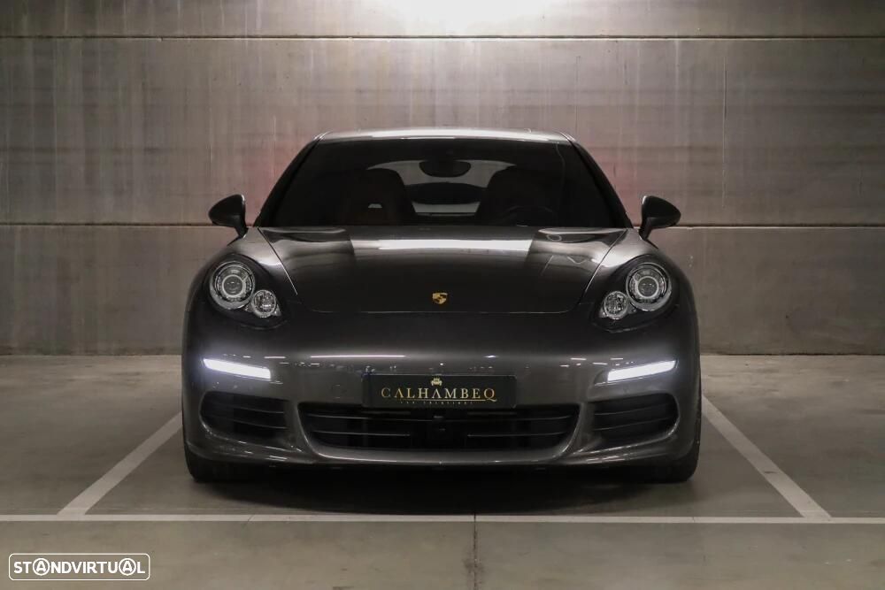 Porsche Panamera - 3