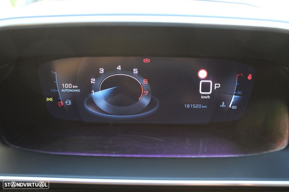 Peugeot 2008 PureTech 130 EAT8 Allure - 12