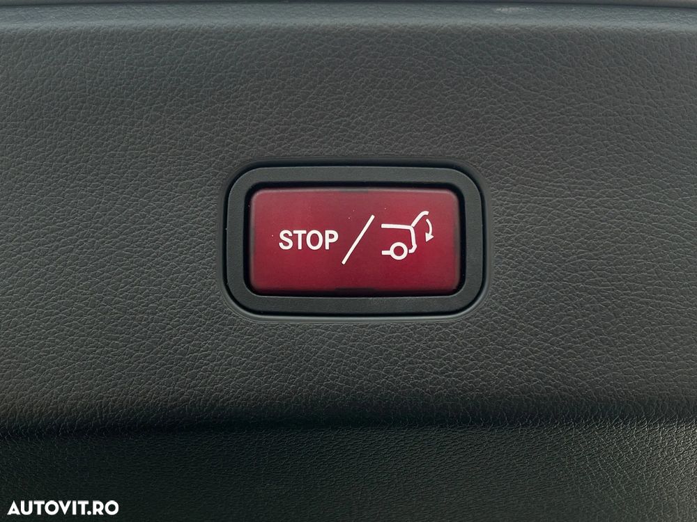 Mercedes-Benz GLC - 28