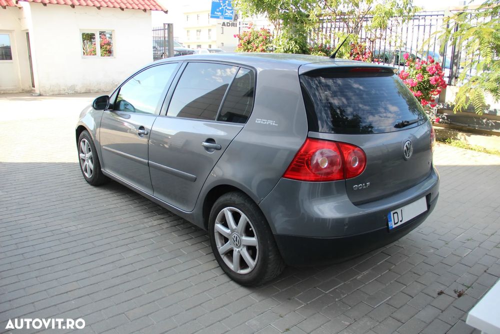 Volkswagen Golf 1.9 TDI DPF Goal - 6