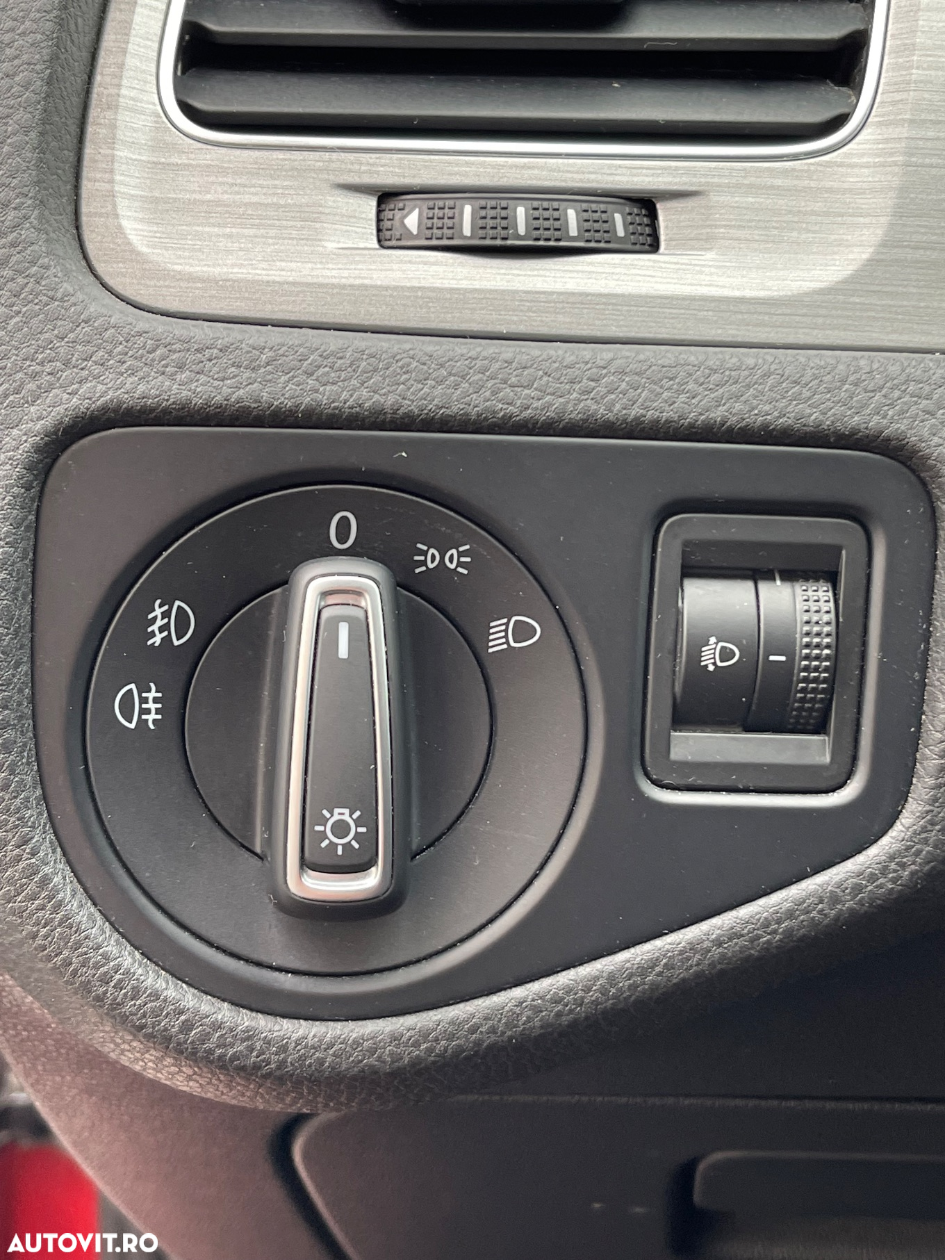 Volkswagen Golf 1.2 TSI Highline - 9