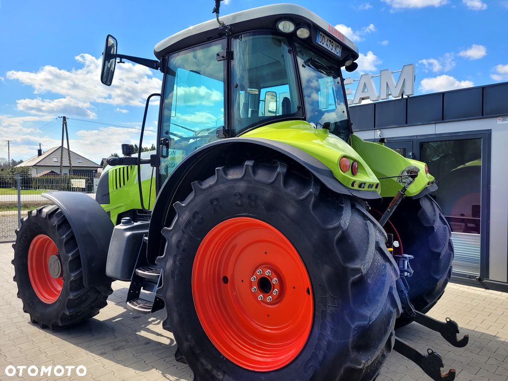 Claas ARION 630 CIS - 11
