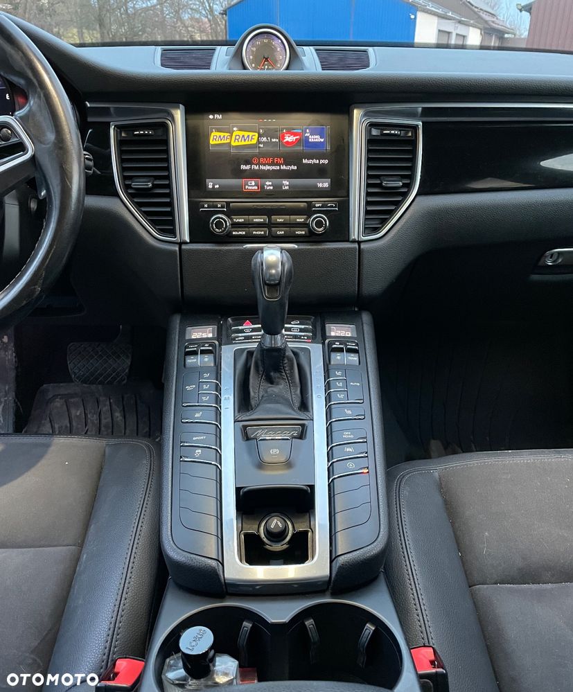 Porsche Macan - 8