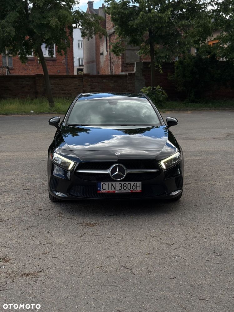 Mercedes-Benz Klasa A 220 4Matic 7G-DCT - 2