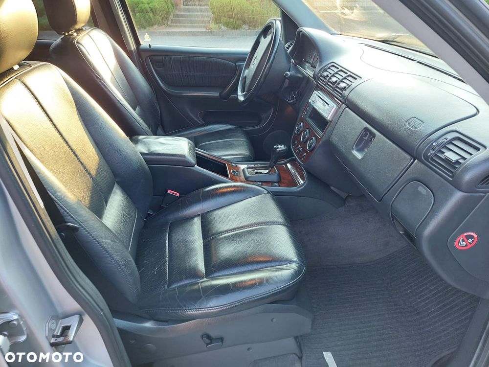 Mercedes-Benz ML - 12