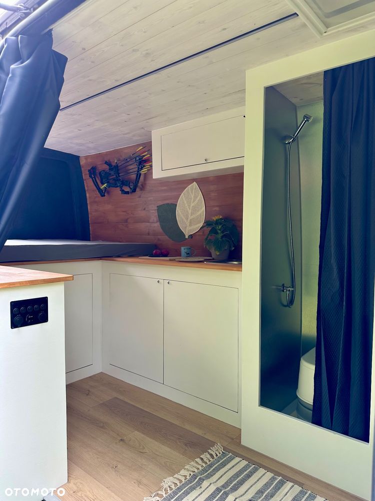 Mercedes-Benz Sprinter - 3