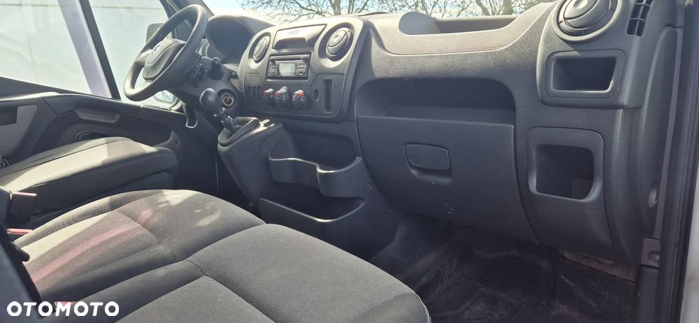 Renault Master - 11