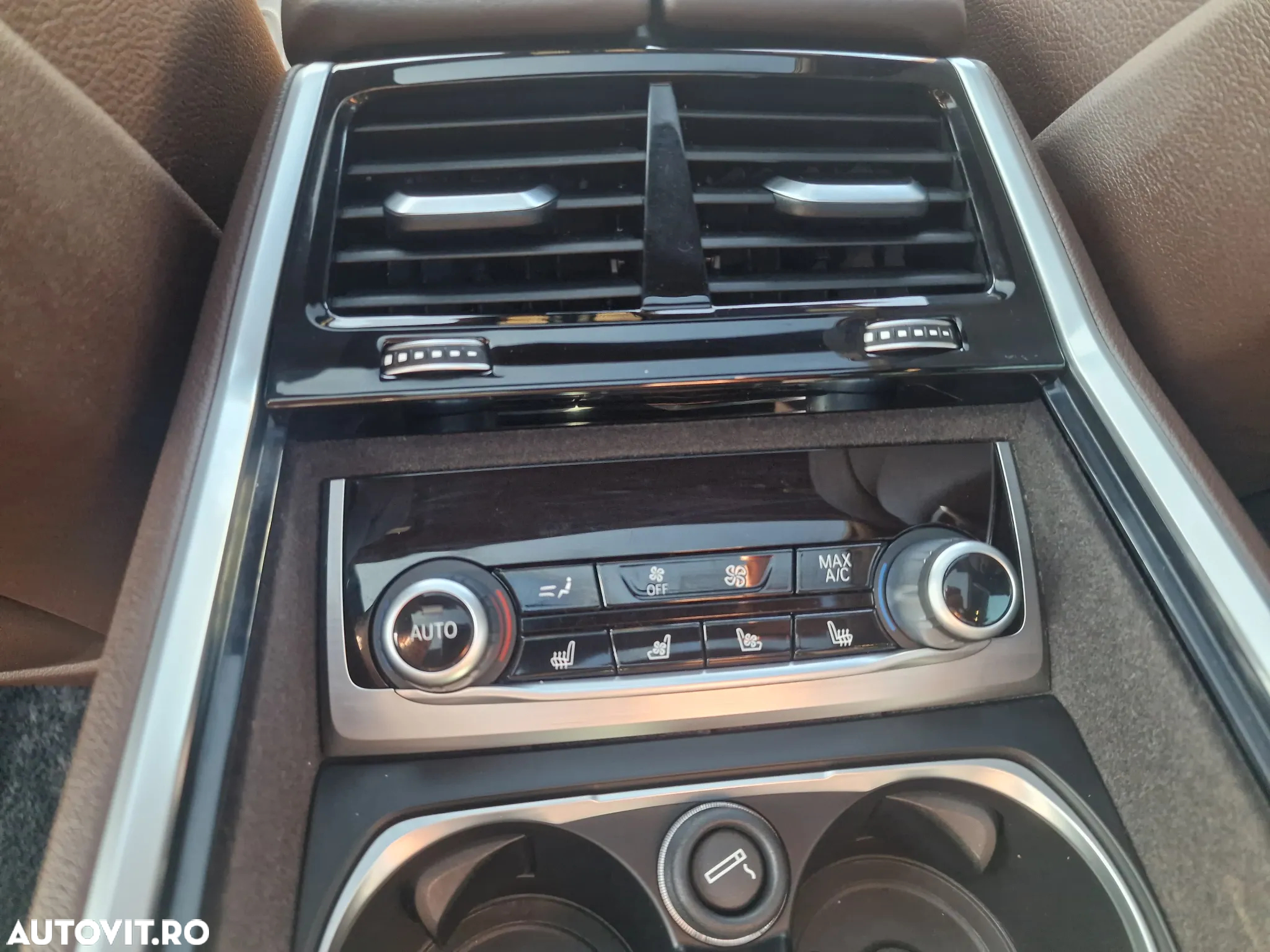 BMW Seria 7 730Ld xDrive - 18